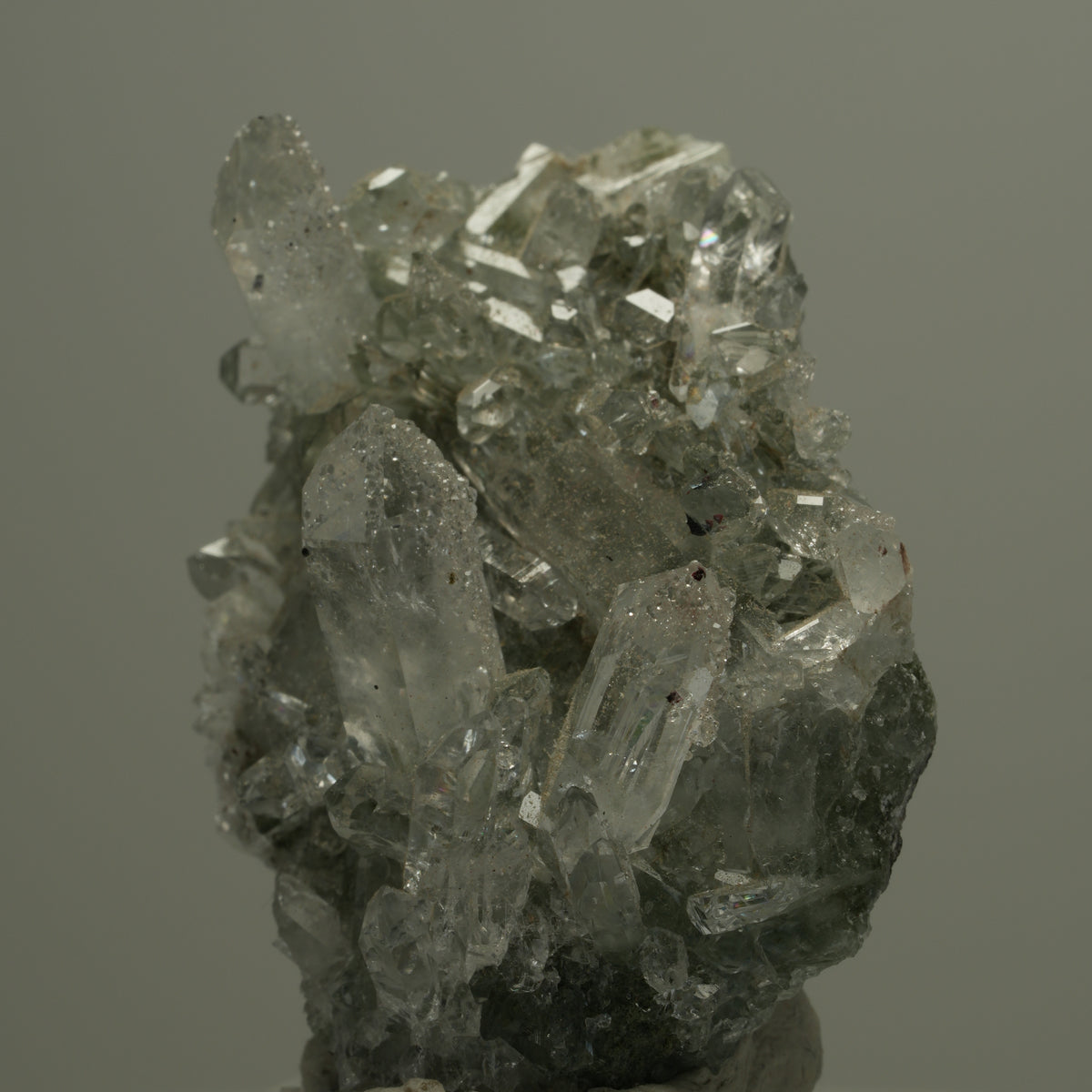 Starburst Quarz, Hämatit, Analcim, Epidot auf Matrix Streep Mine Namibia 45*32*25mm #14545