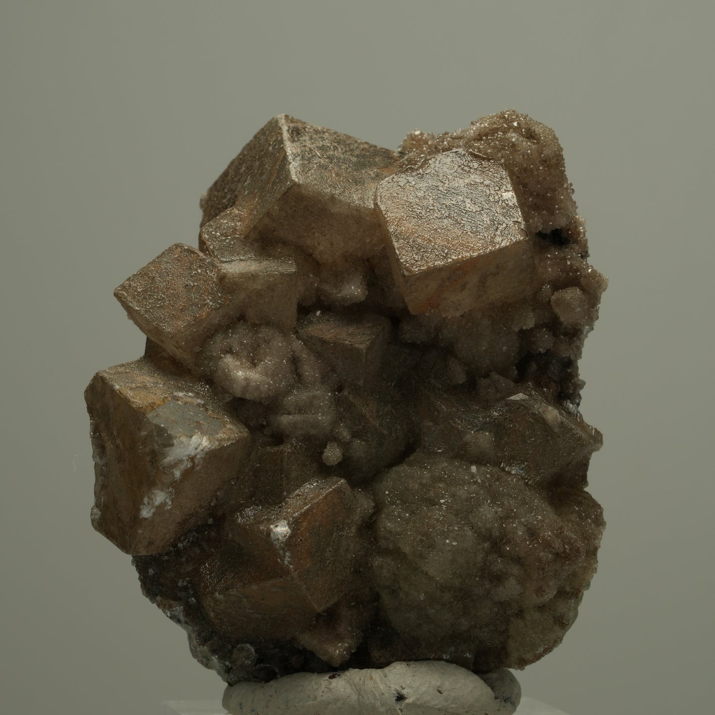 Quarz, Analcim, Calcit, Prehnit auf Matrix Streep Mine, Goboboseb, Namibia 49*40*25mm #14551