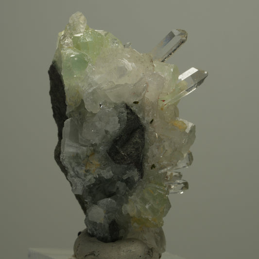 Quarz, Prehnit, Analcim, Calcit Epidot auf Matrix Streep Mine Namibia 52*31*35mm #14553