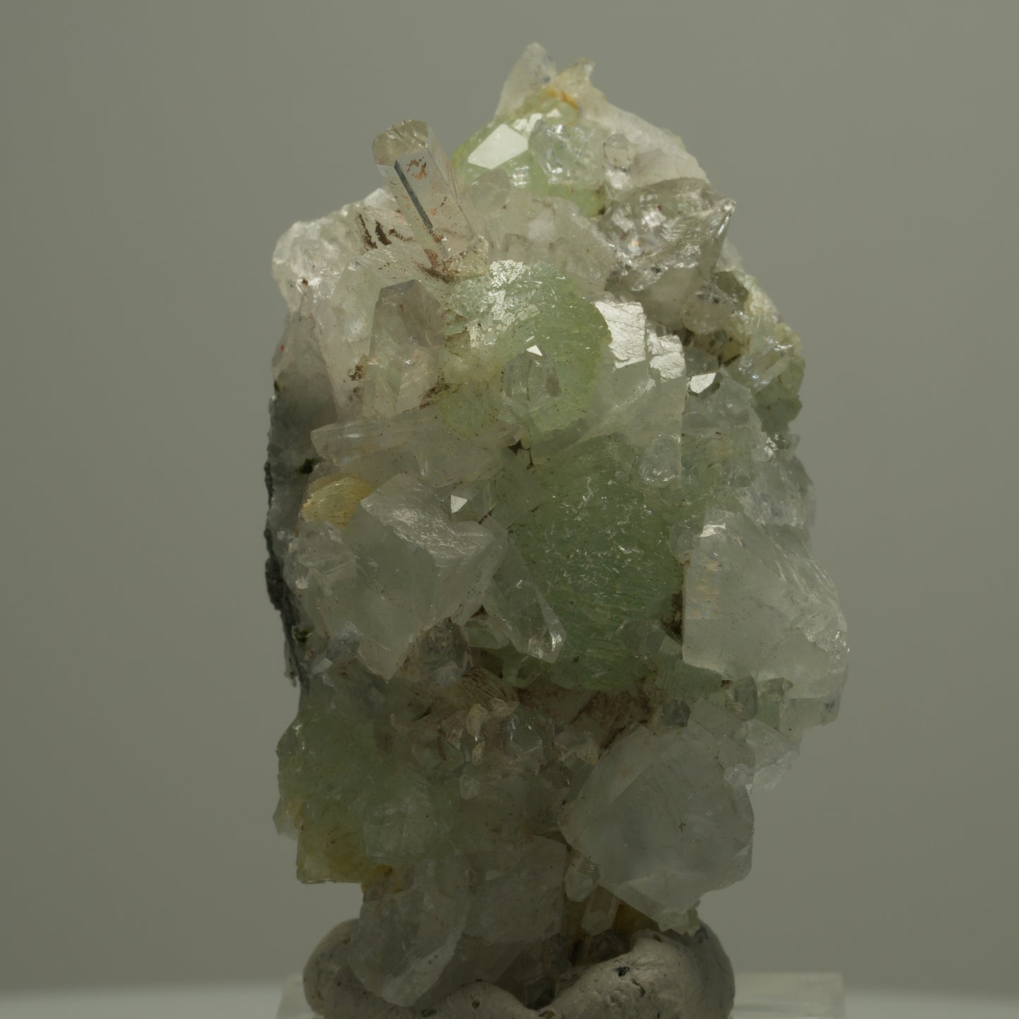Quarz, Prehnit, Analcim, Calcit Epidot auf Matrix Streep Mine Namibia 52*31*35mm #14553