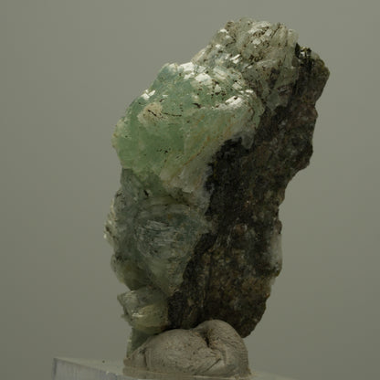 Prehnit, Harlekin Quarz, Epidot auf Matrix Streep Mine Namibia 53*31*31mm #14557