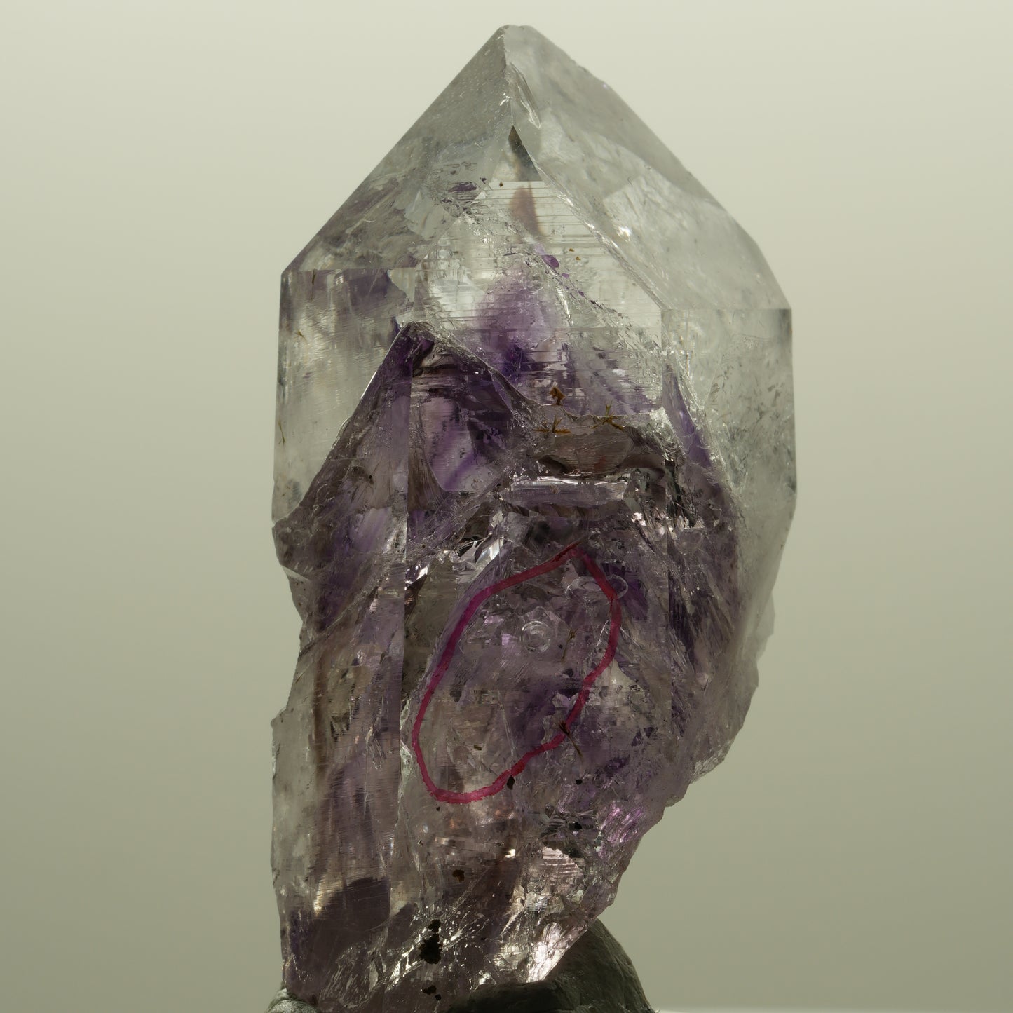 Enhydro Phantom Amethyst Spitze mit Hämatit, 1x Blase Streep Mine, Namibia 54*30*22mm #14568