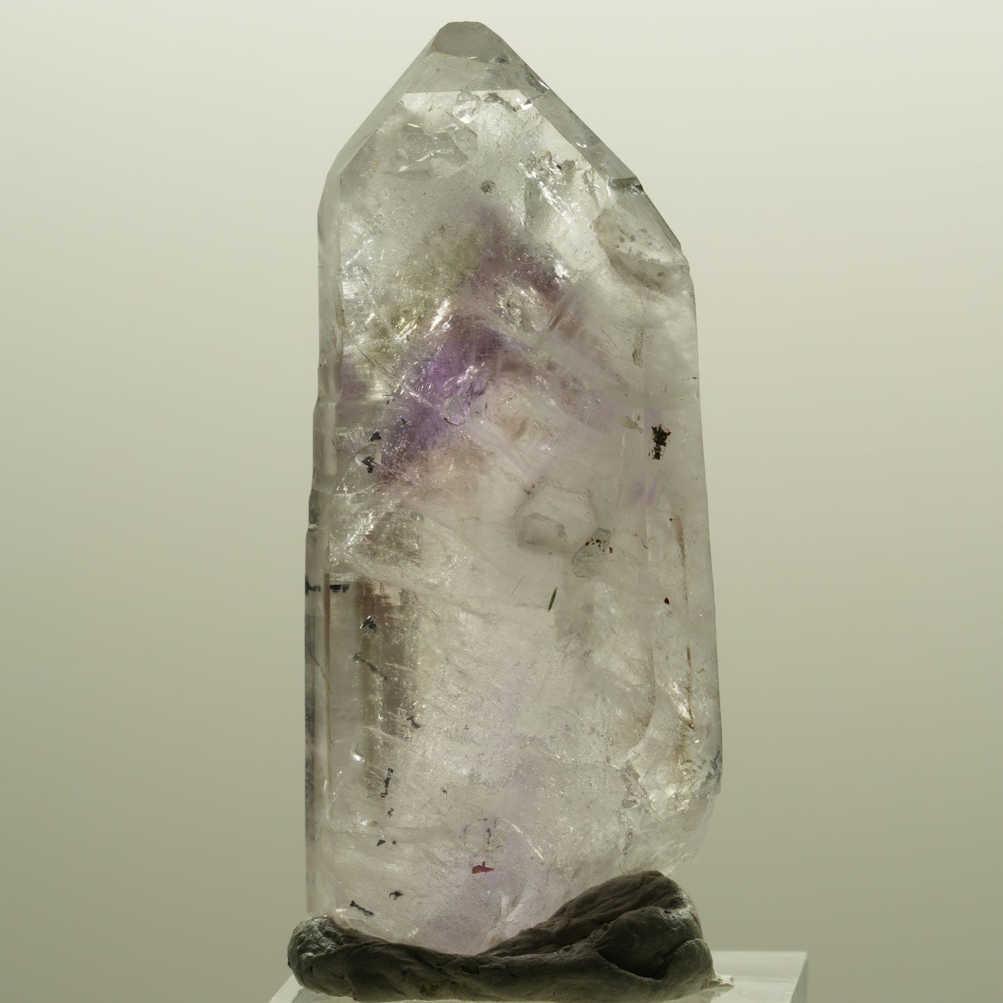 Harlekin Phantom Amethyst mit Analcim Streep Mine, Goboboseb, Namibia 54*24*14mm #14569