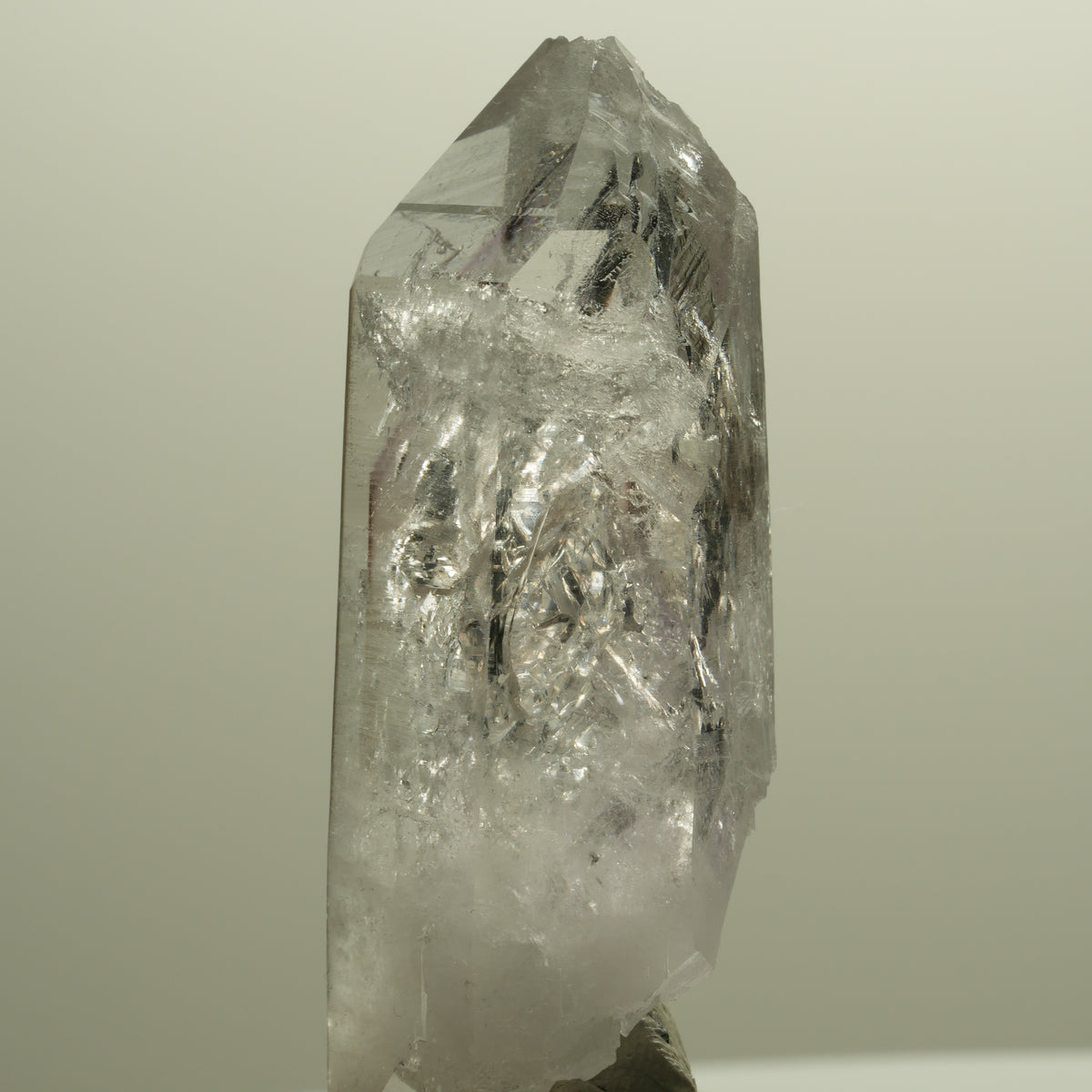 Skelett Phantom Amethyst Spitze Streep Mine, Goboboseb, Namibia 56*21*17mm #14571