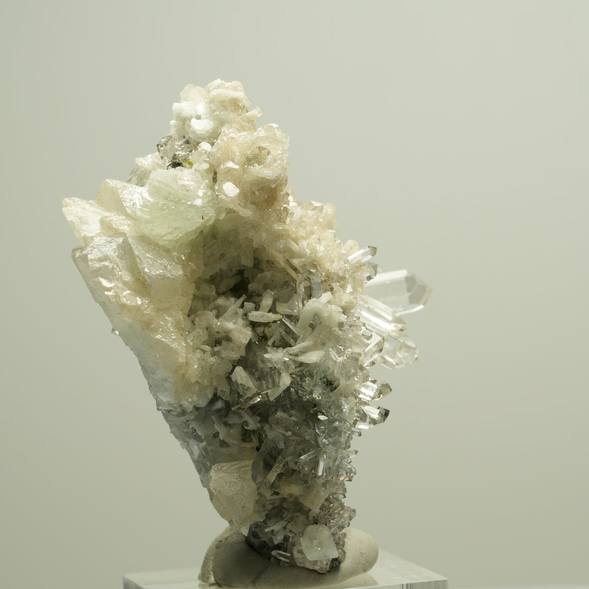 Starburst Quarz, Prehnit, Calcit, Analcim, Epidot, Matrix Streep Mine, Namibia 56*41*30mm #14632