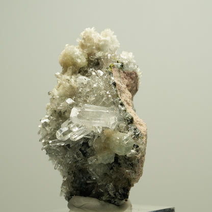 Starburst Quarz, Prehnit, Calcit, Analcim, Epidot, Matrix Streep Mine, Namibia 56*41*30mm #14632
