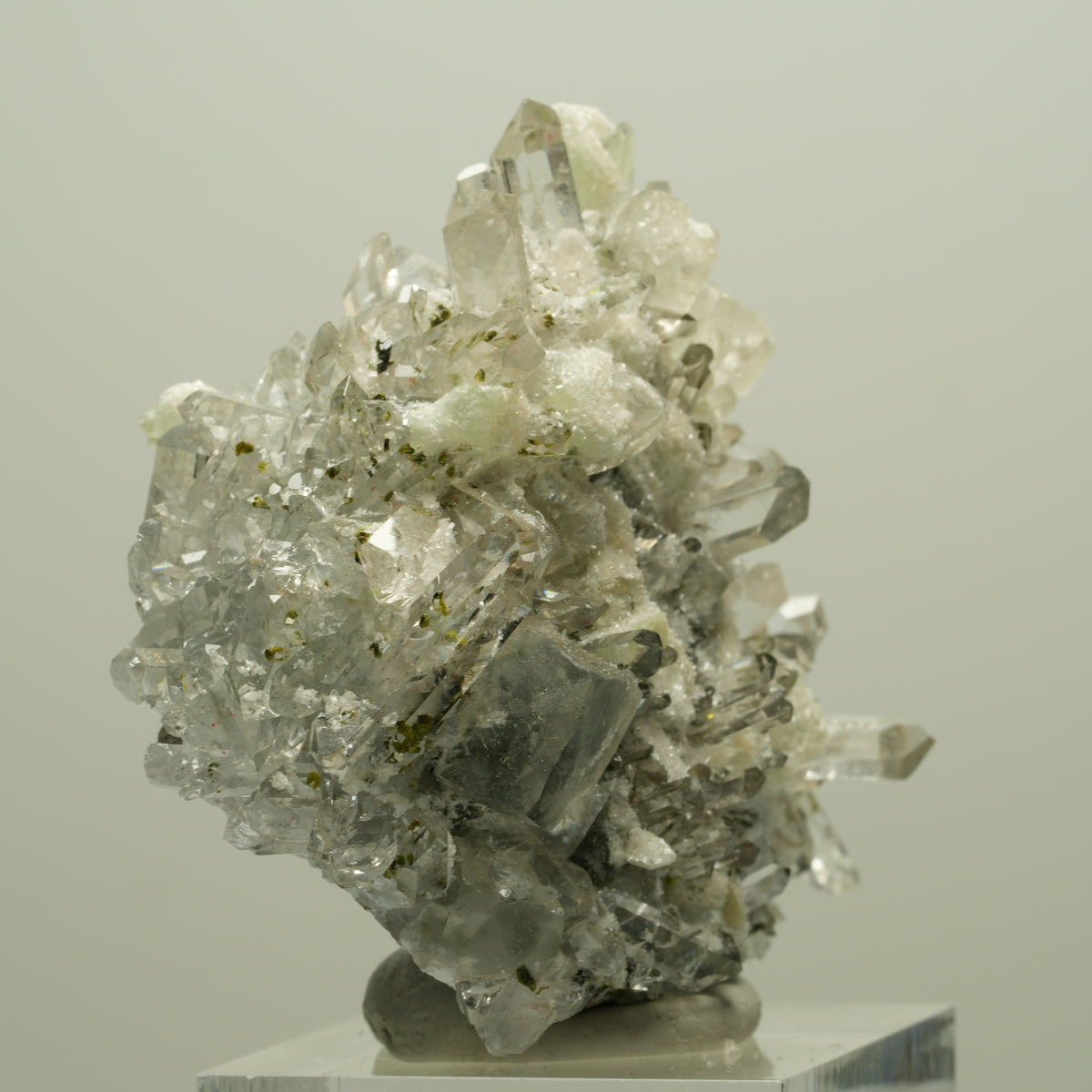 Harlekin Starburst Quarz, Prehnit, Calcit, Epidot Matrix Streep Mine, Namibia 50*50*27mm #14638