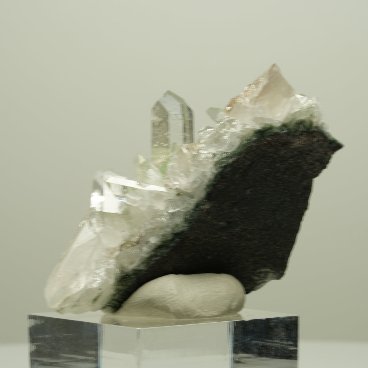 Starburst Quarz, Prehnit, Analcim, Epidot auf Matrix Streep Mine, Namibia 55*32*26mm #14643