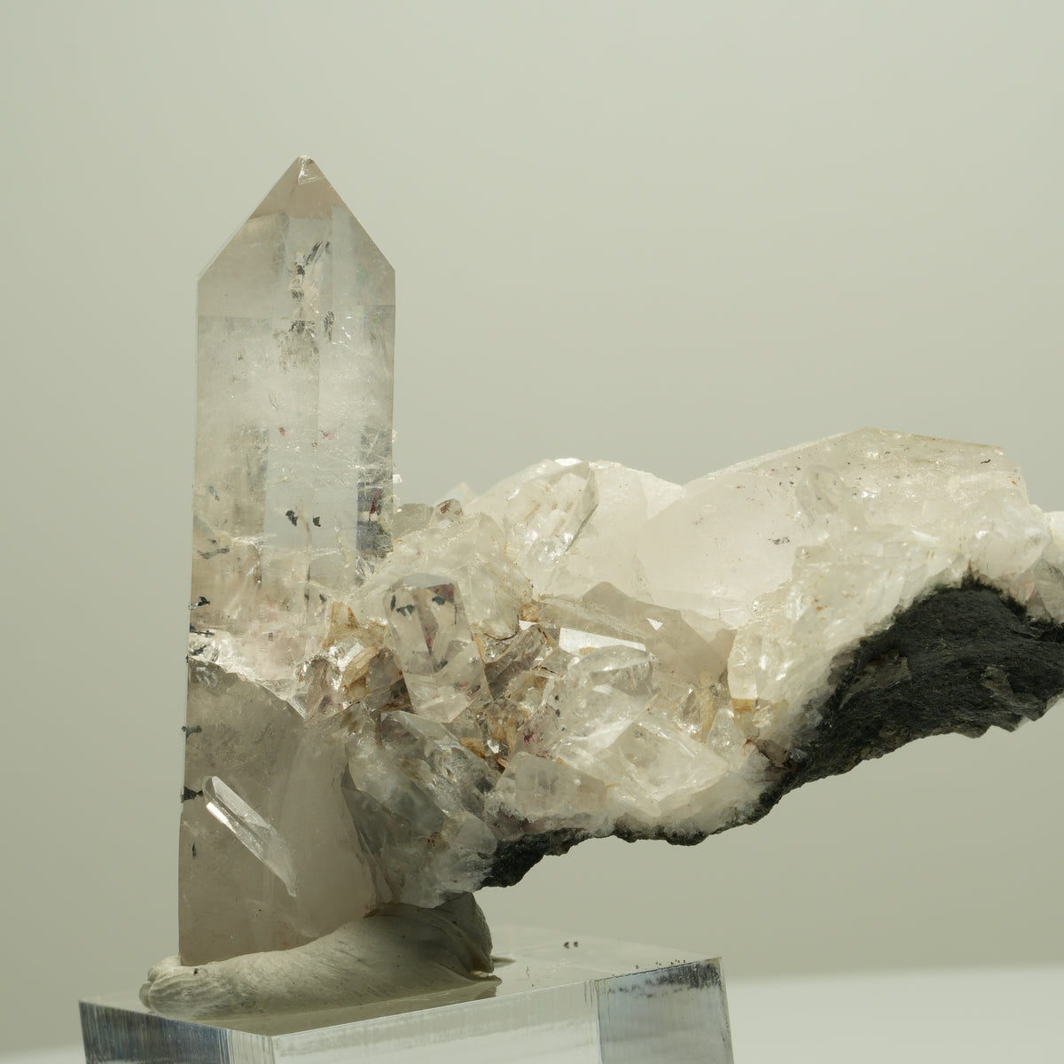 Harlekin Quarz, Prehnit, Calcit auf Matrix Streep Mine, Namibia 63*51*37mm #14666