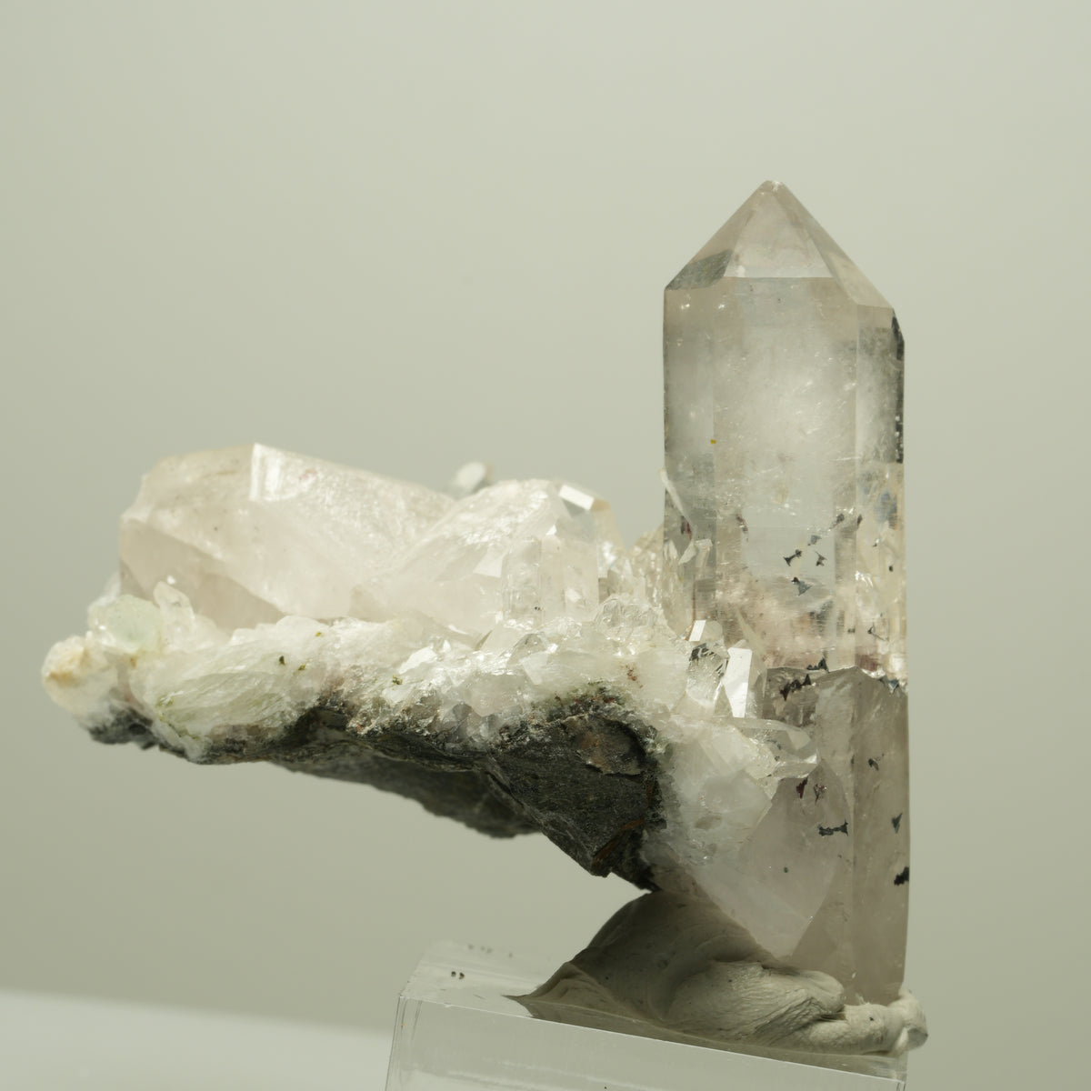 Harlekin Quarz, Prehnit, Calcit auf Matrix Streep Mine, Namibia 63*51*37mm #14666