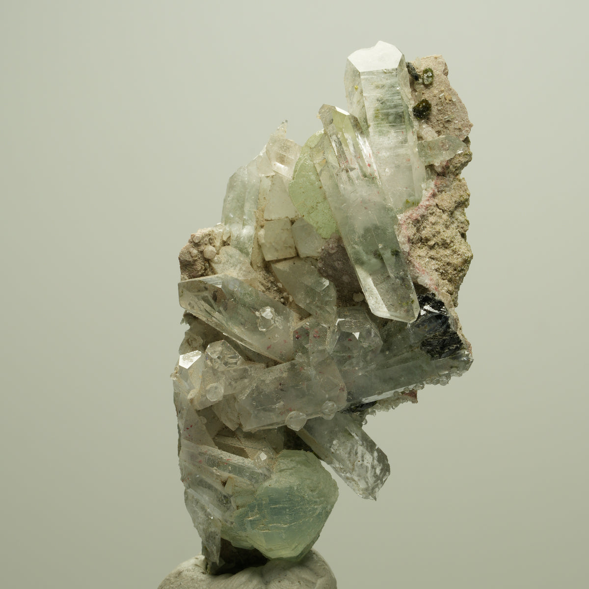 Harlekin Quarz, Prehnit, Analcim, Epidot auf Matrix Streep Mine, Namibia 66*39*24mm #14671