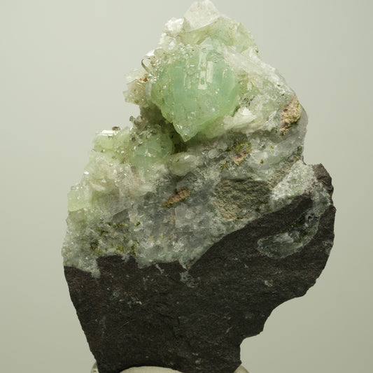 Quarz, Prehnit, Calcit, Analcim, Epidot auf Matrix Streep Mine, Namibia 80*52*31mm #14682