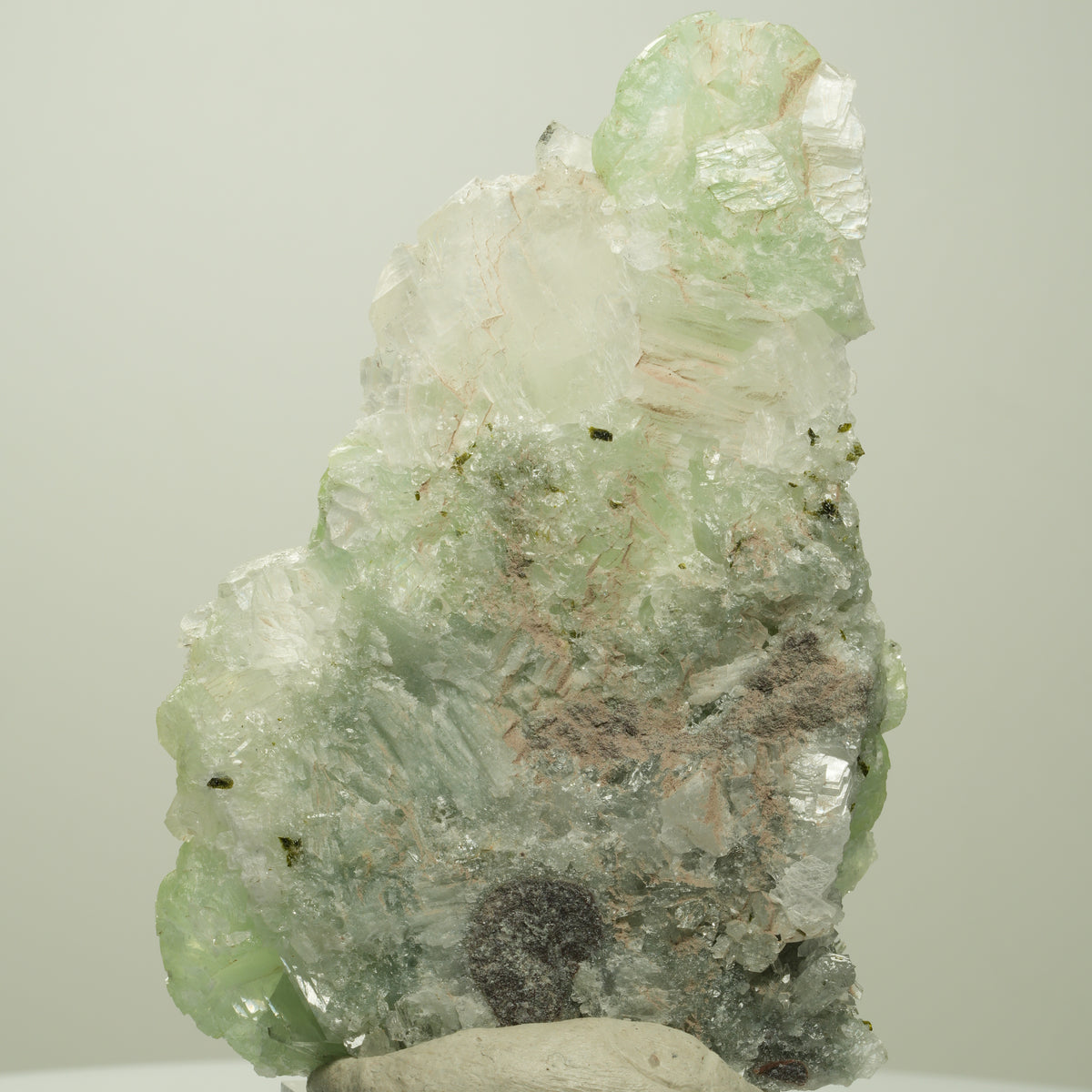 Quarz, Prehnit, Calcit, Analcim, Epidot auf Matrix Streep Mine, Namibia 82*55*25mm #14684