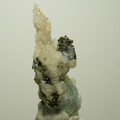 Quarz, Prehnit, Calcit, Analcim, Epidot auf Matrix Streep Mine, Namibia 80*45*24mm #14687