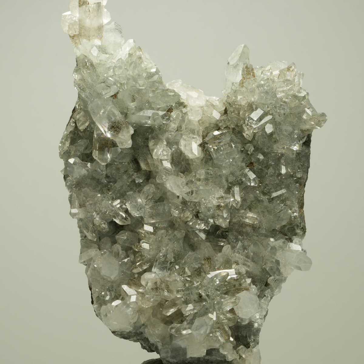 Starburst Quarz, Analcim, Epidot auf Matrix Streep Mine Goboboseb Namibia 97*62*39mm #14690