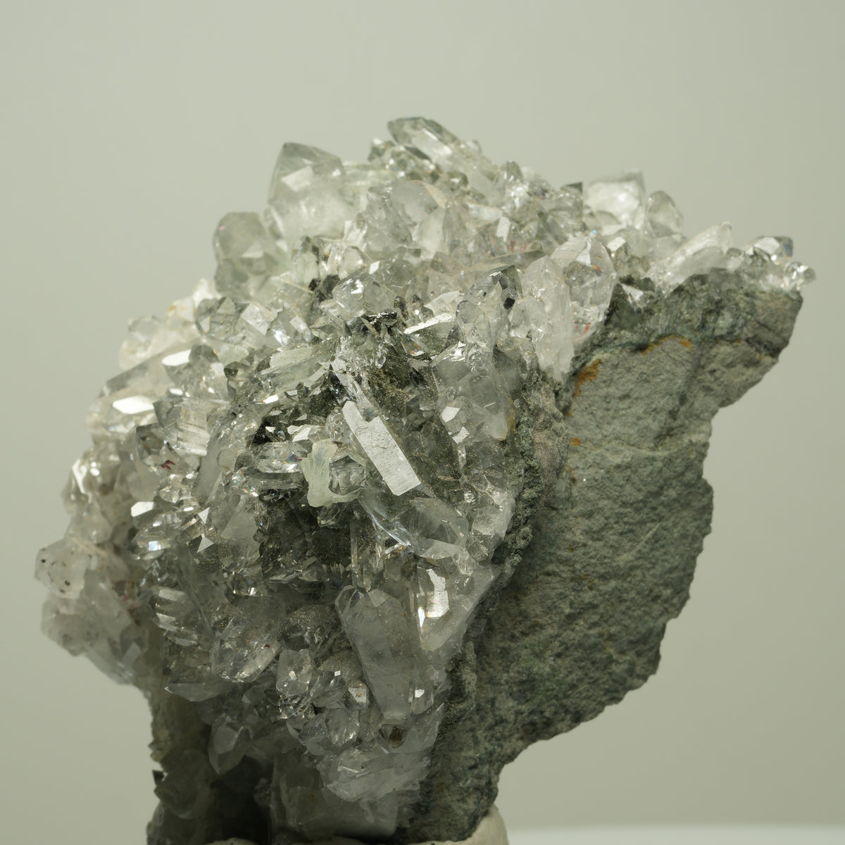 Harlekin Starburst Quarz, Prehnit, Calcit, Epidot, Matrix Streep Mine, Namibia 74*57*49mm #14691