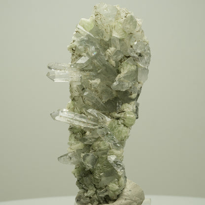 Starburst Quarz, Prehnit, Analcim, Epidot auf Matrix Streep Mine, Namibia 80*41*19mm #14692