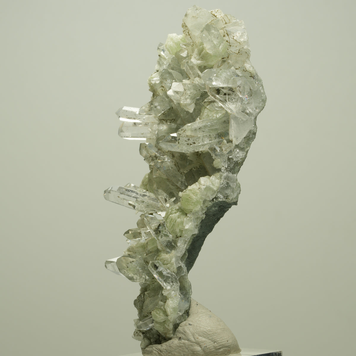 Starburst Quarz, Prehnit, Analcim, Epidot auf Matrix Streep Mine, Namibia 80*41*19mm #14692