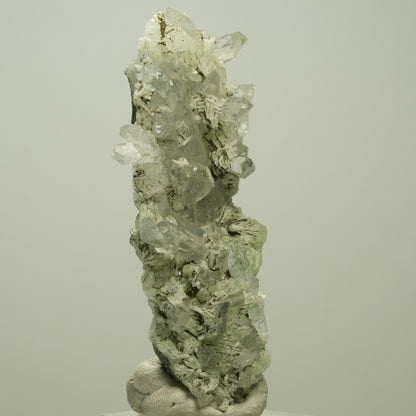 Starburst Quarz, Prehnit, Analcim, Epidot auf Matrix Streep Mine, Namibia 80*41*19mm #14692