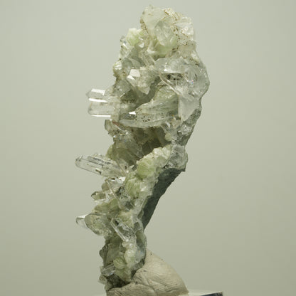 Starburst Quarz, Prehnit, Analcim, Epidot auf Matrix Streep Mine, Namibia 80*41*19mm #14692