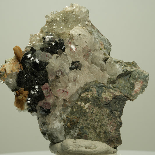 Harlekin Starburst Quarz, Prehnit, Calcit, Epidot, Hämatit, Malachit Streep Mine, Namibia 68*63*30mm #14695