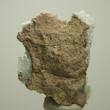 Starburst Quarz, Prehnit, Calcit, Epidot auf Matrix Streep Mine, Namibia 79*58*48mm #14696