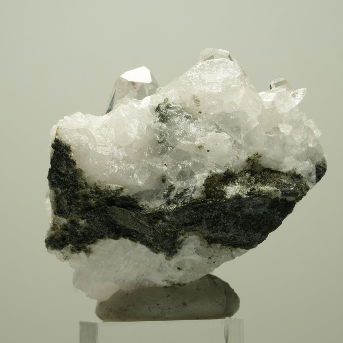 Harlekin Quarz, Prehnit, Calcit, Epidot auf Matrix Streep Mine, Namibia 68*64*37mm #14698