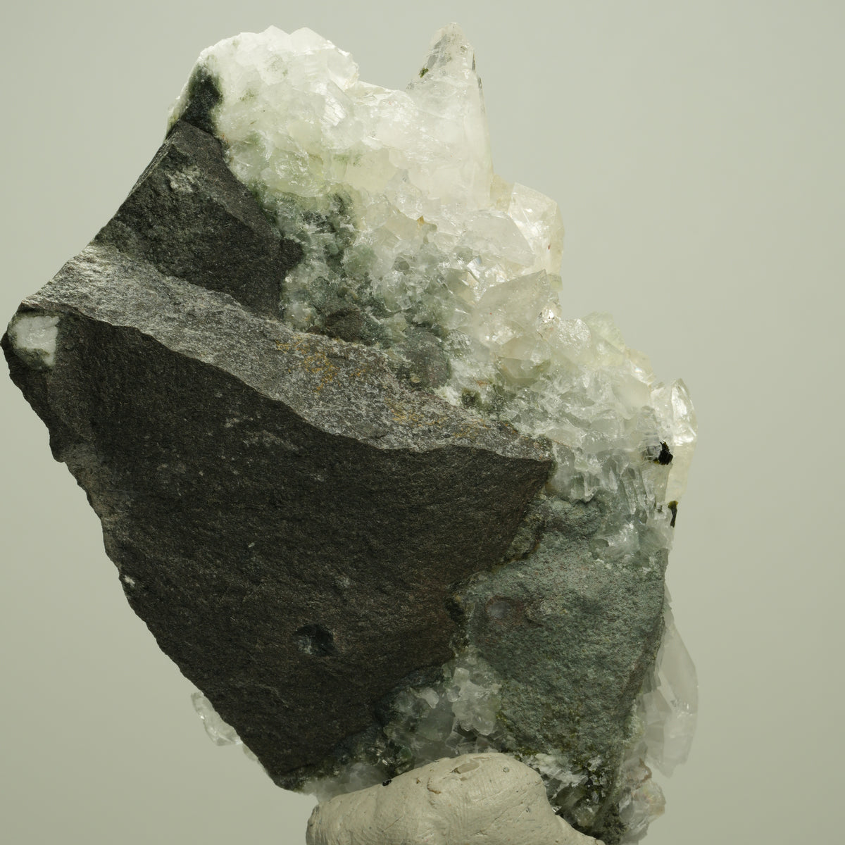 Harlekin Starburst Quarz, Prehnit, Calcit, Epidot, Matrix Streep Mine, Namibia 83*54*35mm #14703