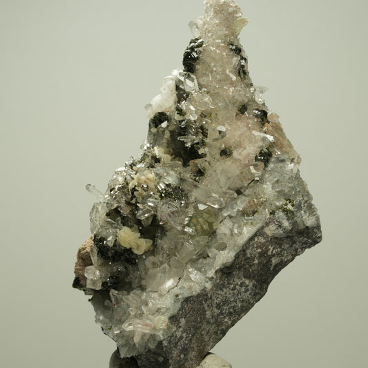 Harlekin Starburst Quarz, Prehnit, Calcit, Epidot, Matrix Streep Mine, Namibia 98*52*36mm #14705