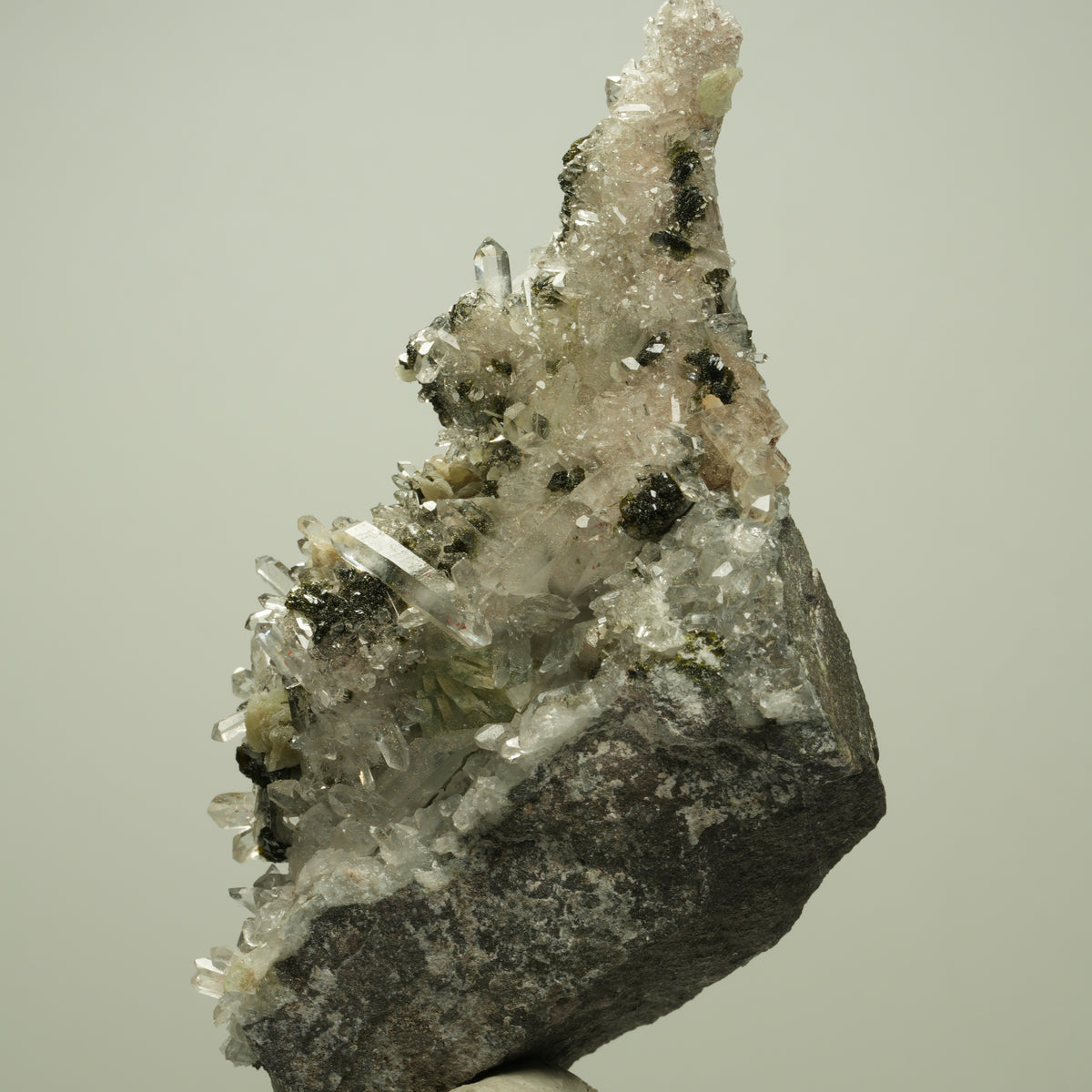 Harlekin Starburst Quarz, Prehnit, Calcit, Epidot, Matrix Streep Mine, Namibia 98*52*36mm #14705