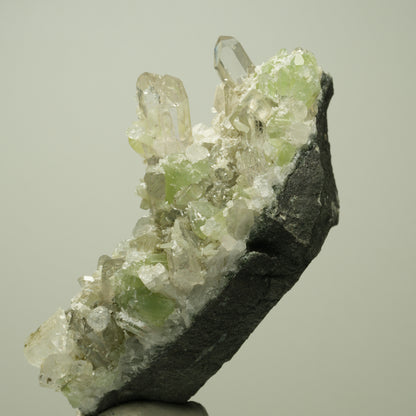 Starburst Quarz, Prehnit, Calcit, Analcim, Epidot, Matrix Streep Mine, Namibia 84*53*39mm #14708