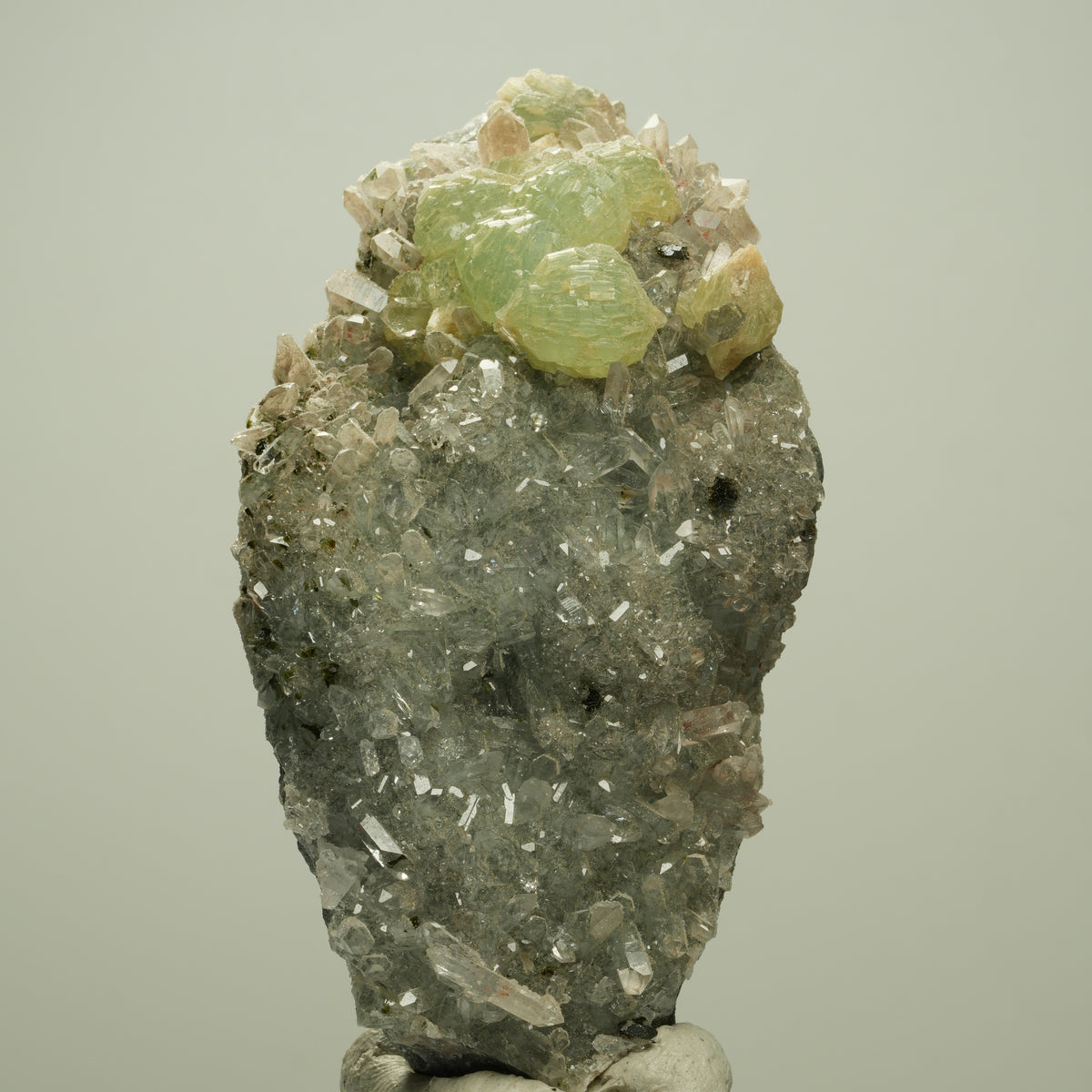 Harlekin Starburst Quarz, Prehnit, Analcim, Epidot, Matrix Streep Mine, Namibia 84*42*40mm #14711