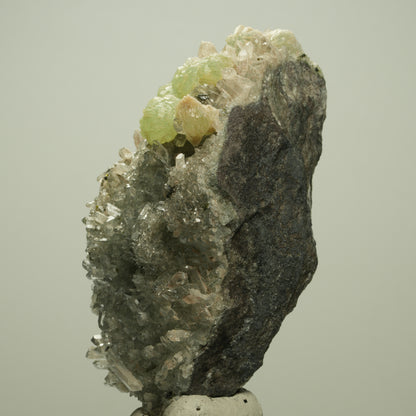 Harlekin Starburst Quarz, Prehnit, Analcim, Epidot, Matrix Streep Mine, Namibia 84*42*40mm #14711