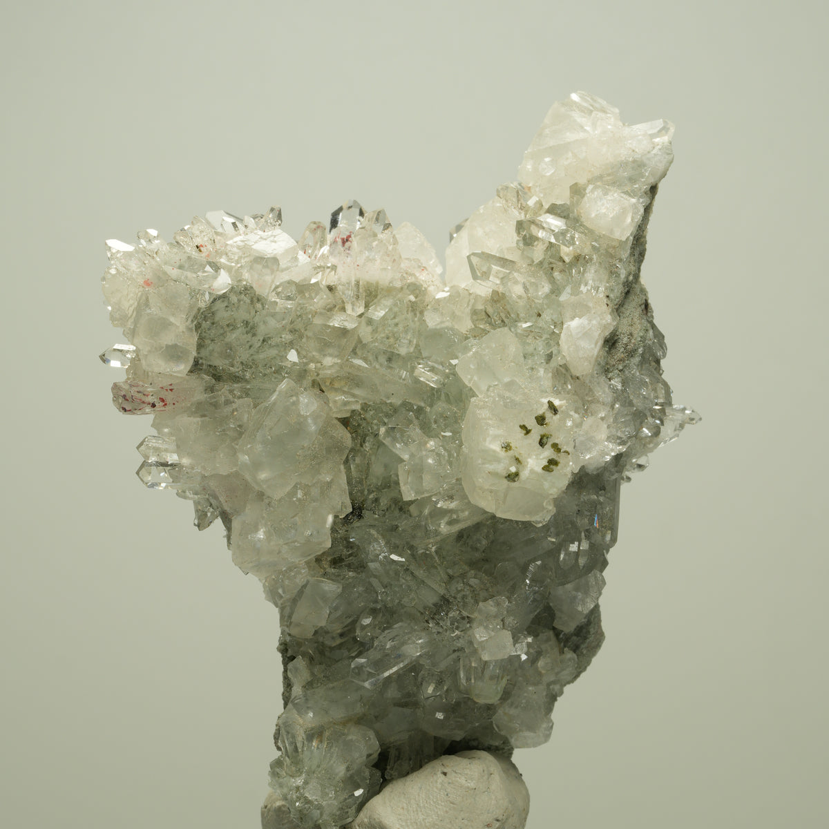 Harlekin Starburst Quarz, Prehnit, Analcim, Epidot, Calcit Streep Mine, Namibia 79*64*43mm #14712