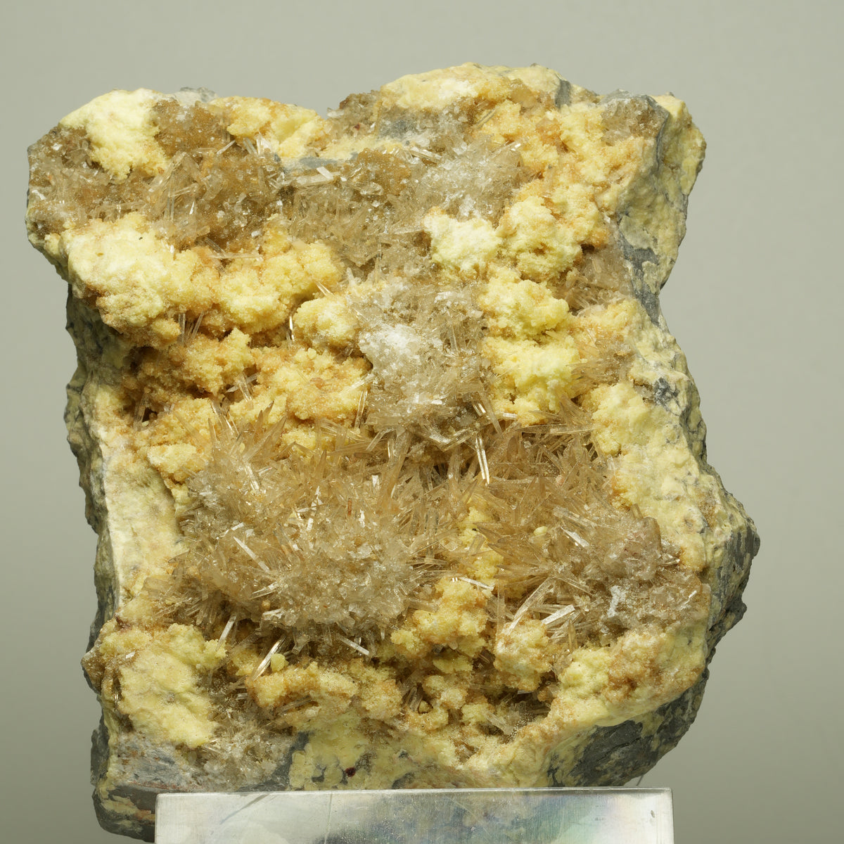 Große Nadelgips, (Gips, Selenit), Schwefel Stufe Unbekannt 100*80*54mm #14719