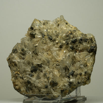 XL Bergkristall-Stufe mit Pyrit und dunklen Erzkristallen Unbekannt 146*134*69mm #14722