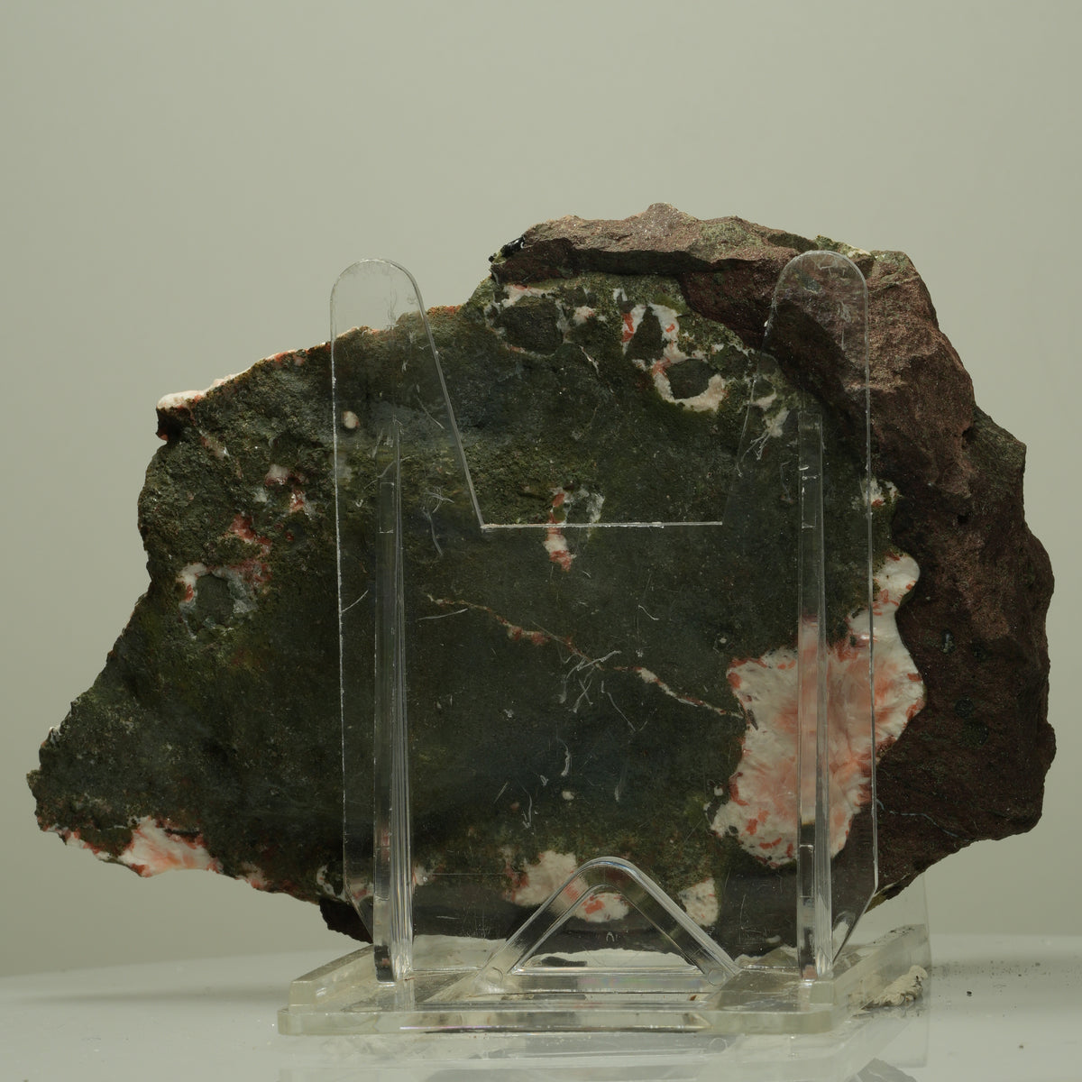 XL Stilbit, Basalt, Seladonit Stufe Poona, Indien 122*88*49mm #14729