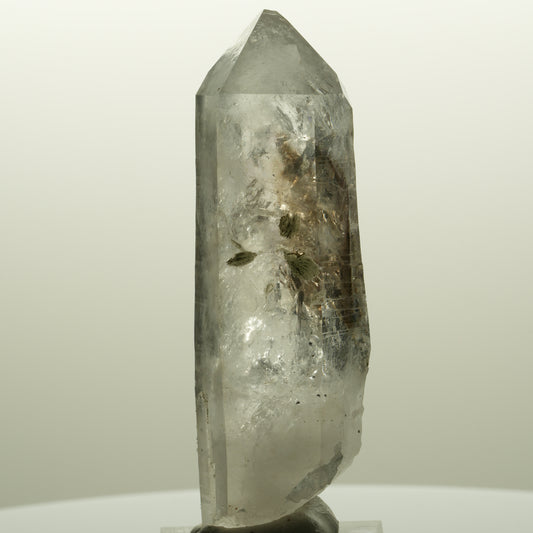Skelett Phantom Rauchquarz mit Prehnit, Hämatit Streep Mine Goboboseb, Namibia 71*21*21mm #14750