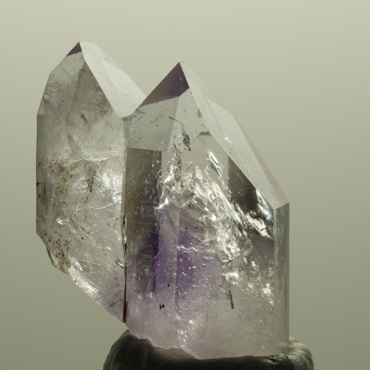 Seltene Harlekin Phantom Amethyst Gruppe Streep Mine, Goboboseb, Namibia 40*29*22mm #14802