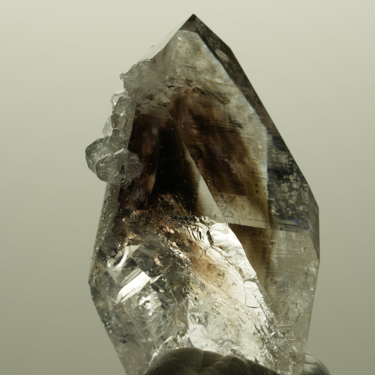 Harlekin Lemurian Phantom Amethyst mit Analcim Streep Mine, Goboboseb, Namibia 51*30*25mm #14809