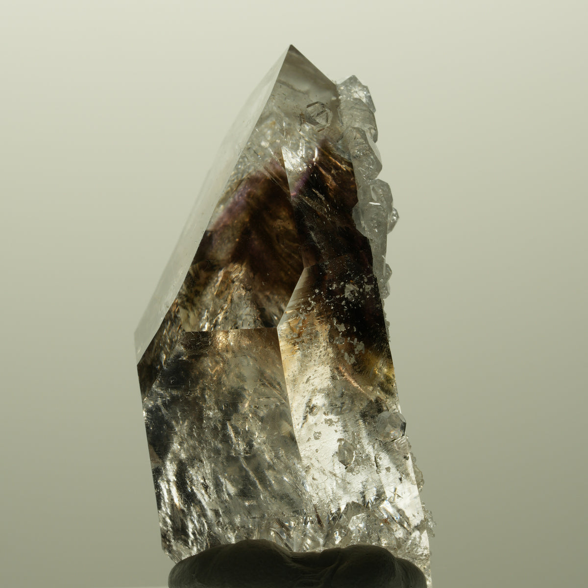 Harlekin Lemurian Phantom Amethyst mit Analcim Streep Mine, Goboboseb, Namibia 51*30*25mm #14809