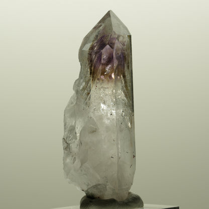 Lemurian Skelett Phantom Amethyst mit Hämatit Streep Mine, Goboboseb, Namibia 59*23*19mm #14812