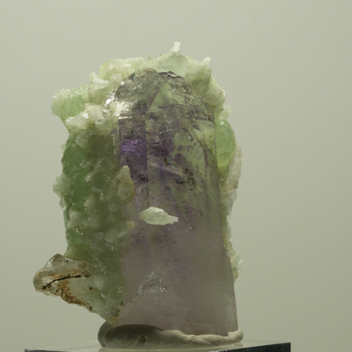 Lemurian Skelett Phantom Amethyst mit Prehnit Streep Mine, Goboboseb, Namibia 47*35*23mm #14816