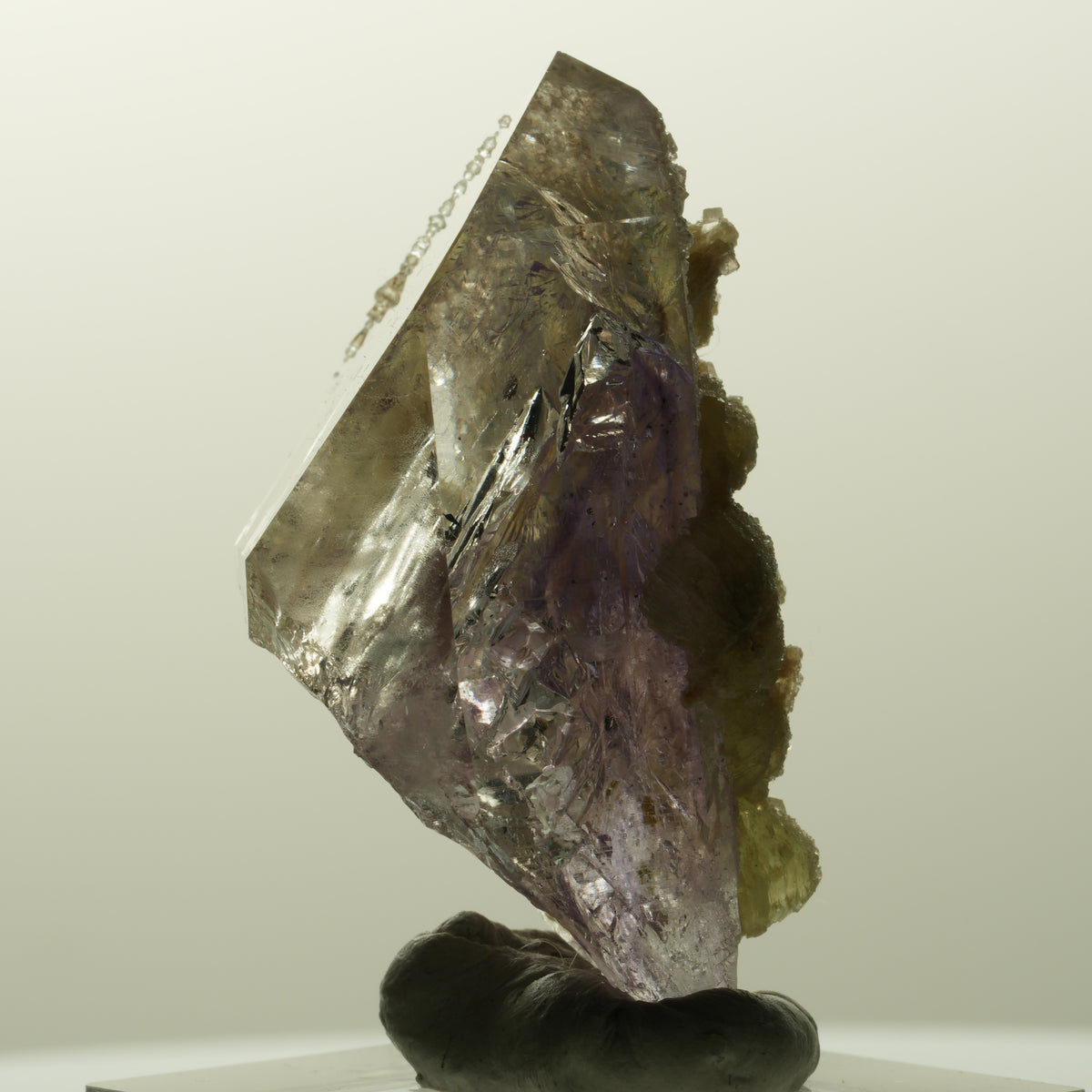 Skelett Phantom Amethyst mit Prehnit, Hämatit Streep Mine, Goboboseb, Namibia 44*24*23mm #14847