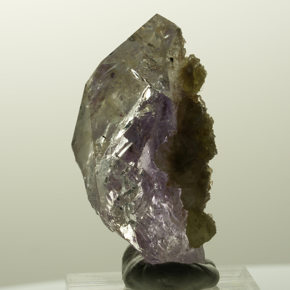 Skelett Phantom Amethyst mit Prehnit, Hämatit Streep Mine, Goboboseb, Namibia 44*24*23mm #14847