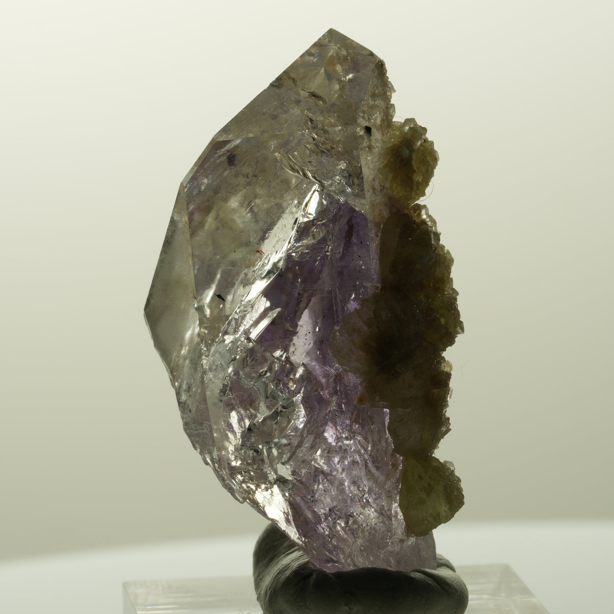 Skelett Phantom Amethyst mit Prehnit, Hämatit Streep Mine, Goboboseb, Namibia 44*24*23mm #14847