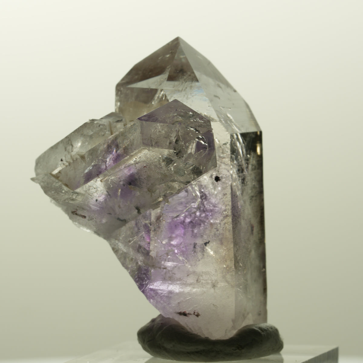 Harlekin Lemurian Phantom Amethyst mit Analcim Streep Mine, Goboboseb, Namibia 42*32*31mm #14853