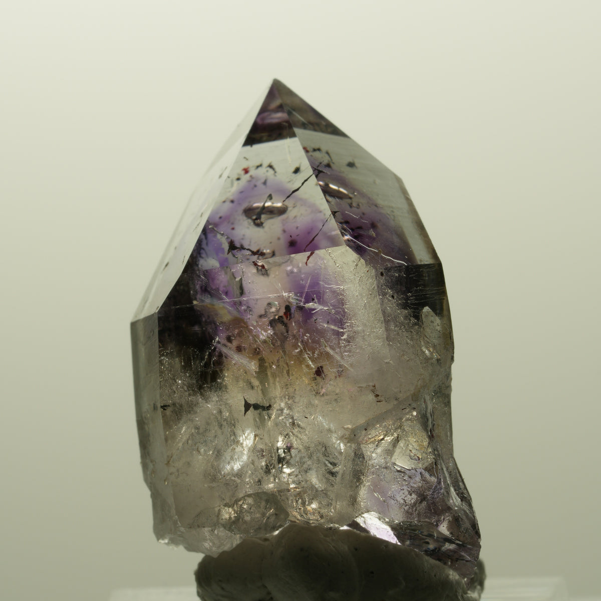 Harlekin Lemurian Phantom Amethyst mit Analcim Streep Mine, Goboboseb, Namibia 35*22*16mm #14866