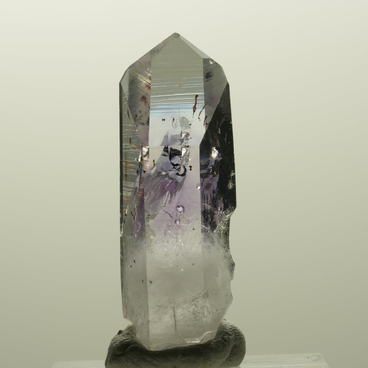Harlekin Lemurian Phantom Amethyst mit Analcim Streep Mine, Goboboseb, Namibia 36*13*13mm #14867