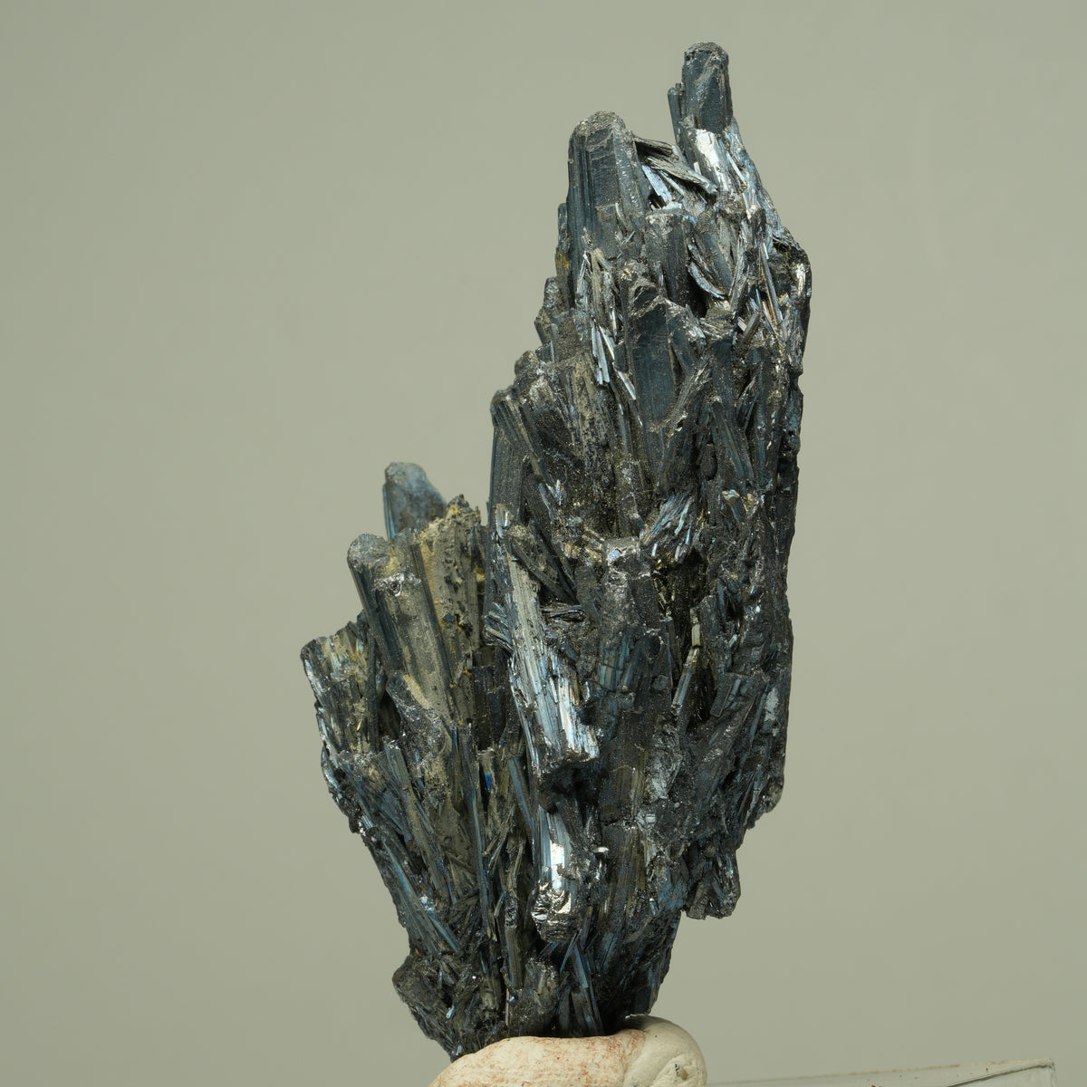 Stibnit, Antimonit Xikuangshan Mine, Lengshuijiang, Hunan, China 74*36*24mm #14877